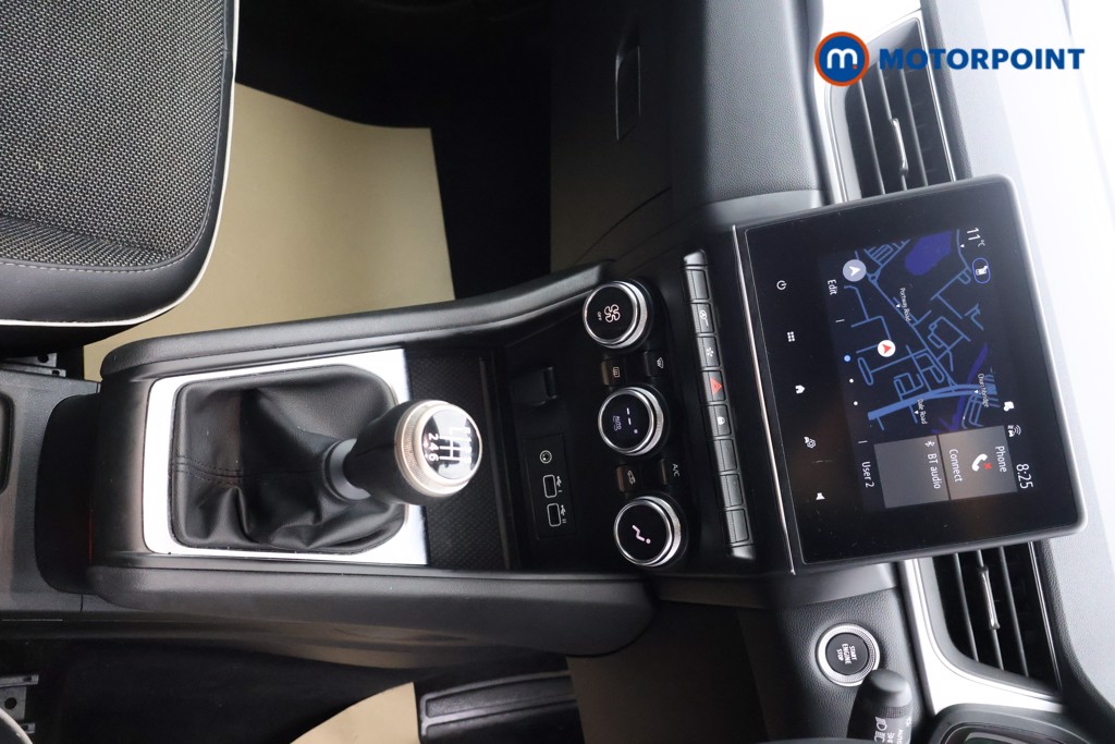 Renault Captur Techno Manual Petrol SUV - Stock Number (1595511) - 14th supplementary image