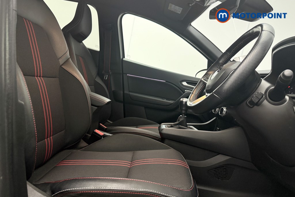 Renault Captur R.S. Line Manual Petrol SUV - Stock Number (1595613) - 8th supplementary image