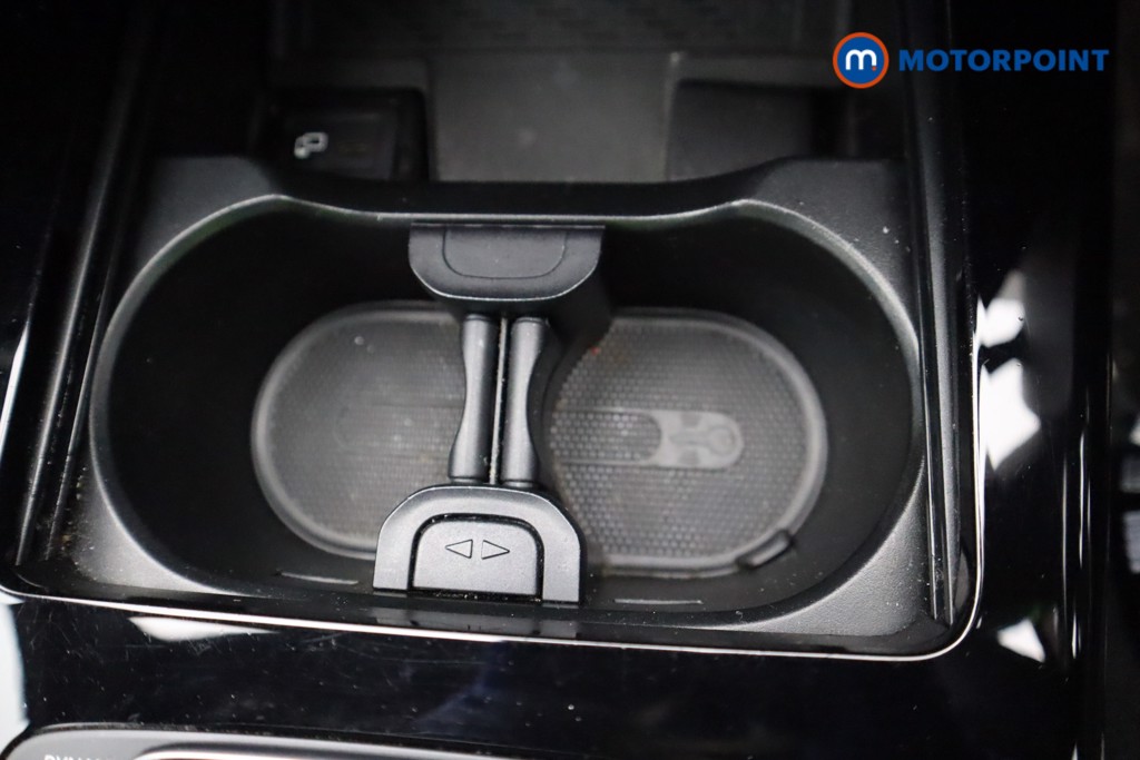 Mercedes-Benz A Class Amg Line Automatic Petrol Hatchback - Stock Number (1596373) - 15th supplementary image