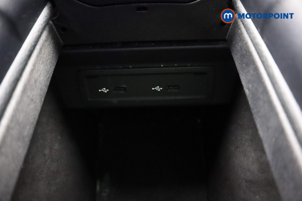 Mercedes-Benz A Class Amg Line Automatic Petrol Hatchback - Stock Number (1596373) - 17th supplementary image