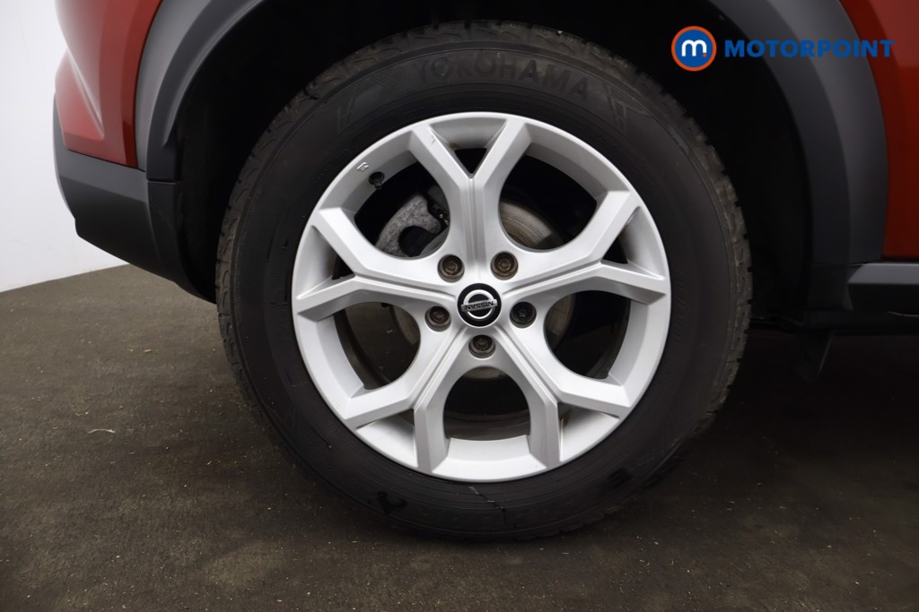 Nissan Juke N-Connecta Automatic Petrol SUV - Stock Number (1596419) - 38th supplementary image