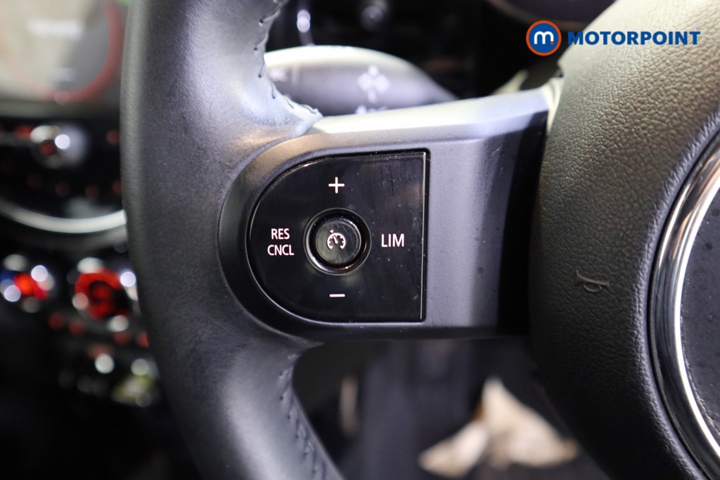 Mini Hatchback Cooper S Level 2 Automatic Electric Hatchback - Stock Number (1596618) - 5th supplementary image