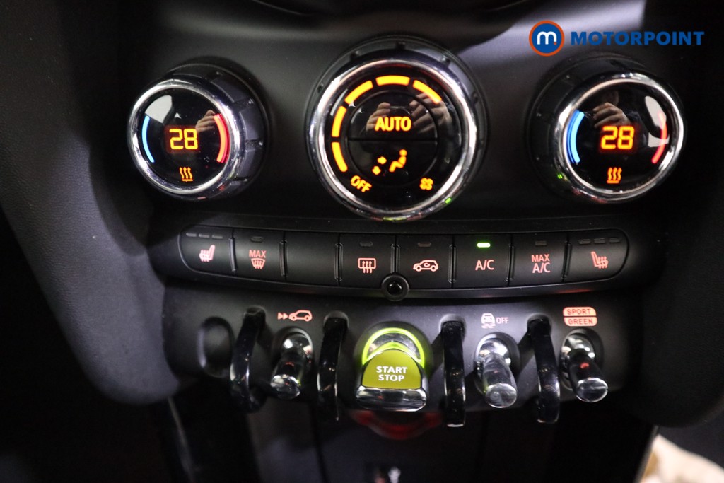 Mini Hatchback Cooper S Level 2 Automatic Electric Hatchback - Stock Number (1596618) - 7th supplementary image