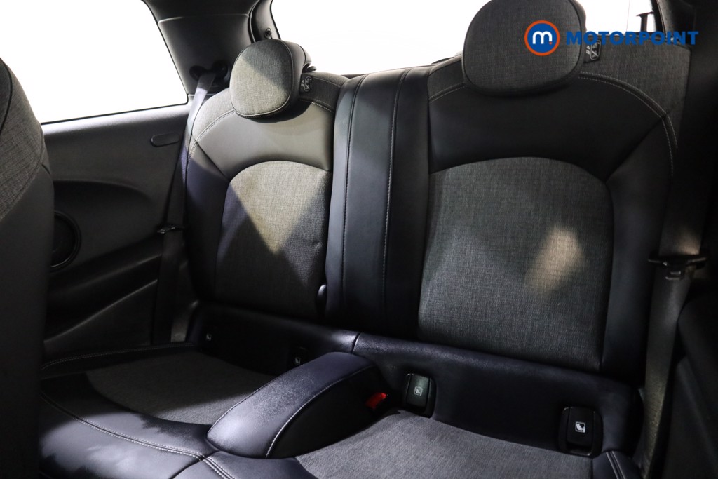 Mini Hatchback Cooper S Level 2 Automatic Electric Hatchback - Stock Number (1596618) - 12th supplementary image