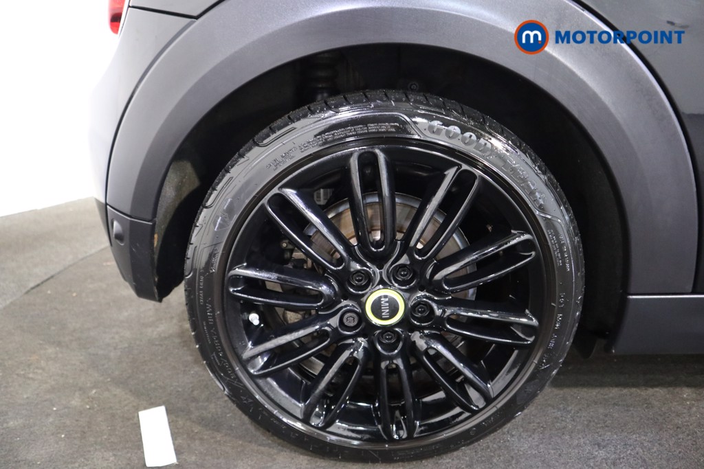 Mini Hatchback Cooper S Level 2 Automatic Electric Hatchback - Stock Number (1596618) - 14th supplementary image