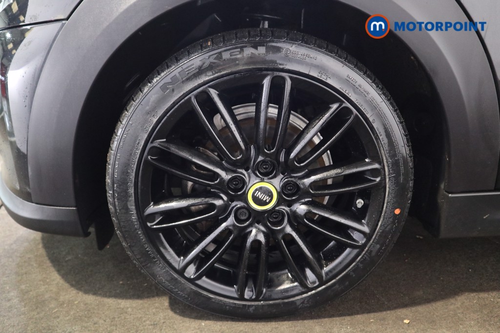 Mini Hatchback Cooper S Level 2 Automatic Electric Hatchback - Stock Number (1596618) - 16th supplementary image