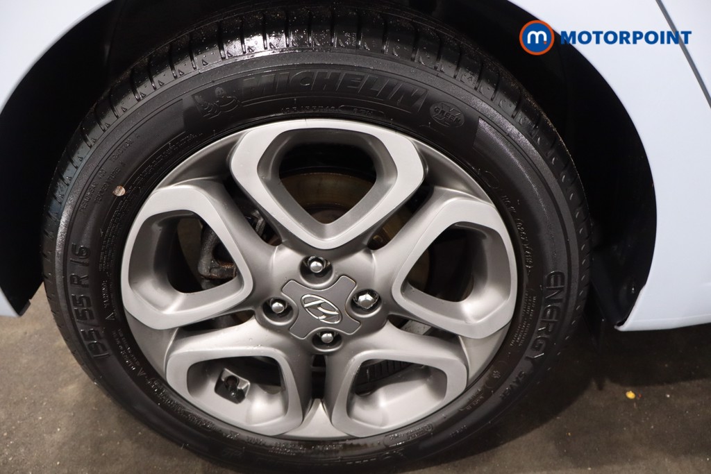 Hyundai I20 Play Manual Petrol Hatchback - Stock Number (1596649) - 9th supplementary image