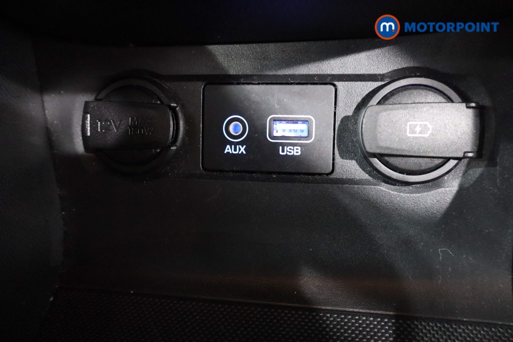 Hyundai I20 Play Manual Petrol Hatchback - Stock Number (1596649) - 19th supplementary image