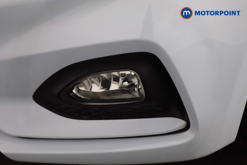 Hyundai I20 Play Manual Petrol Hatchback - Stock Number (1596649) - 29th supplementary image