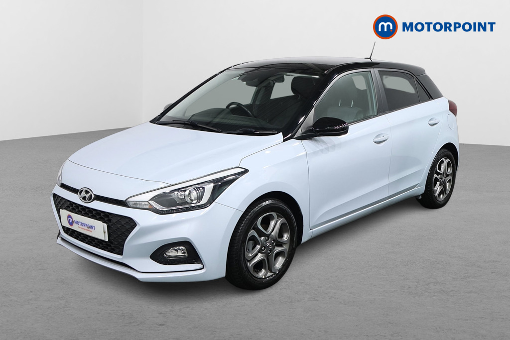 Hyundai I20 Play Manual Petrol Hatchback - Stock Number (1596649) - Passenger side front corner