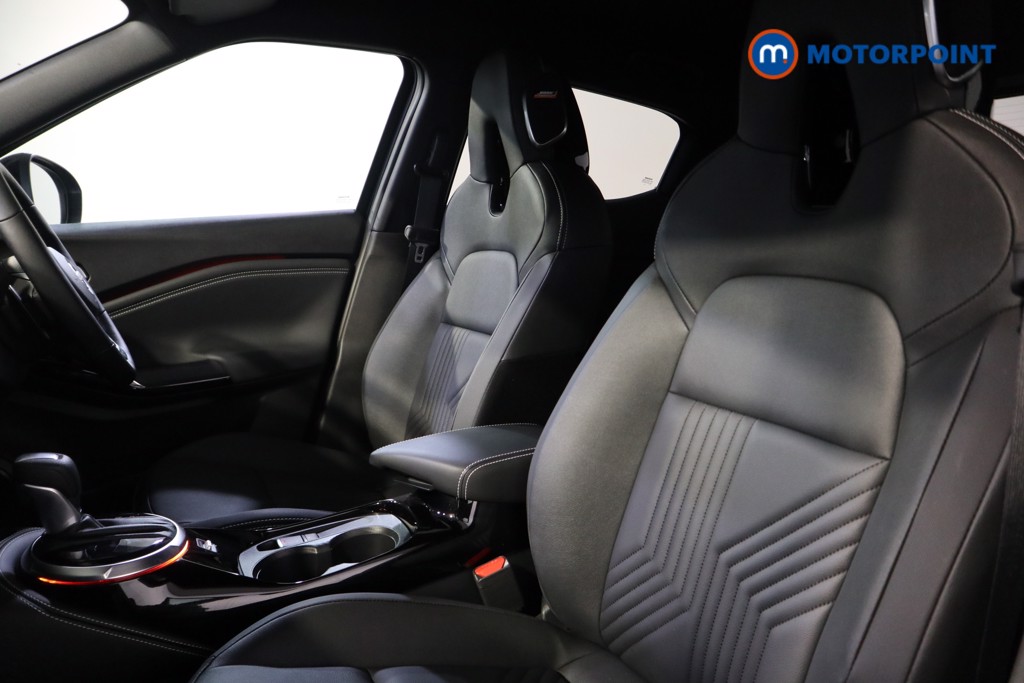 Nissan Juke Tekna Automatic Petrol SUV - Stock Number (1596682) - 9th supplementary image