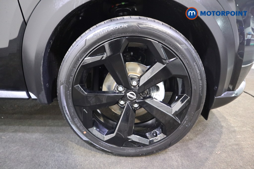 Nissan Juke Tekna Automatic Petrol SUV - Stock Number (1596682) - 15th supplementary image