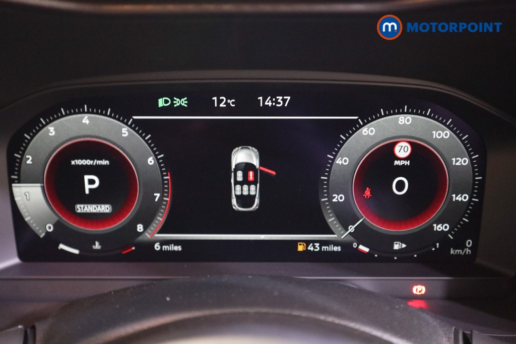 Nissan Juke Tekna Automatic Petrol SUV - Stock Number (1596686) - 4th supplementary image