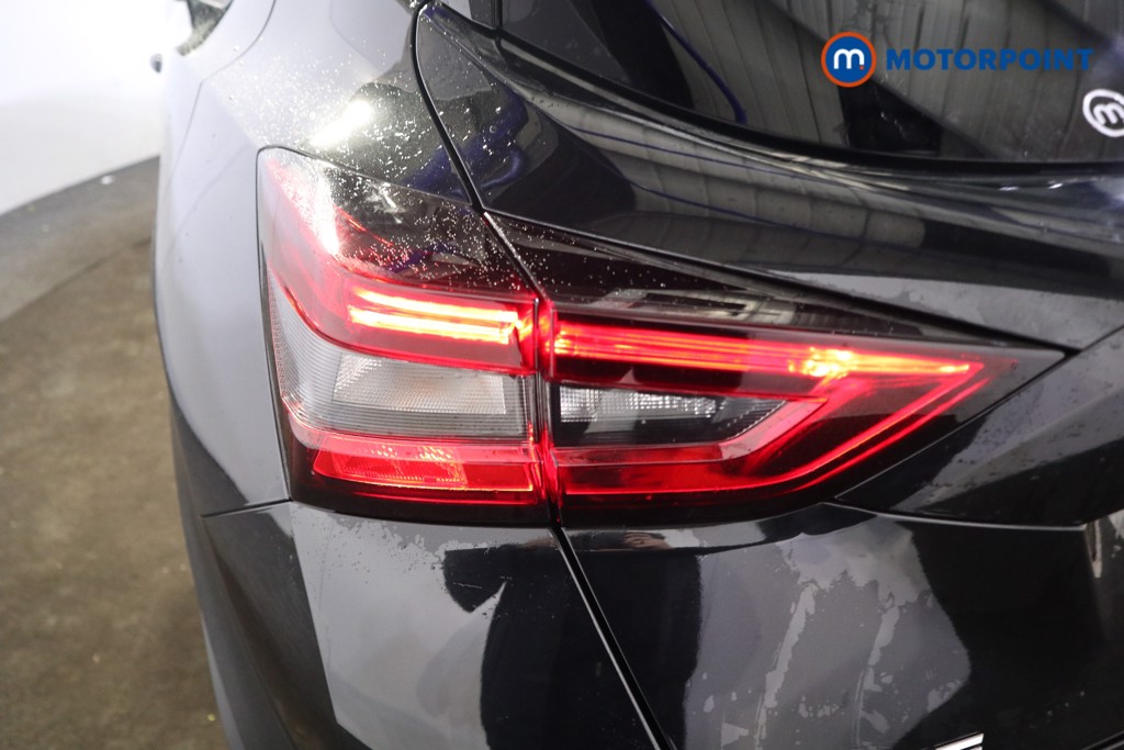 Nissan Juke Tekna Automatic Petrol SUV - Stock Number (1596686) - 19th supplementary image