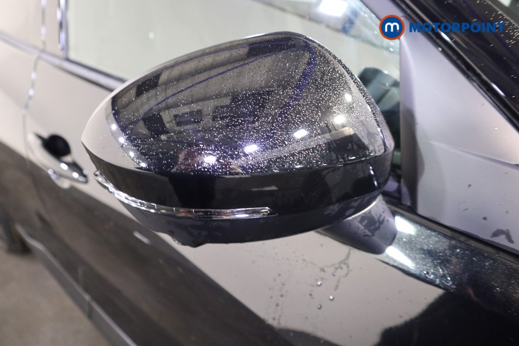 Nissan Juke Tekna Automatic Petrol SUV - Stock Number (1596686) - 22nd supplementary image