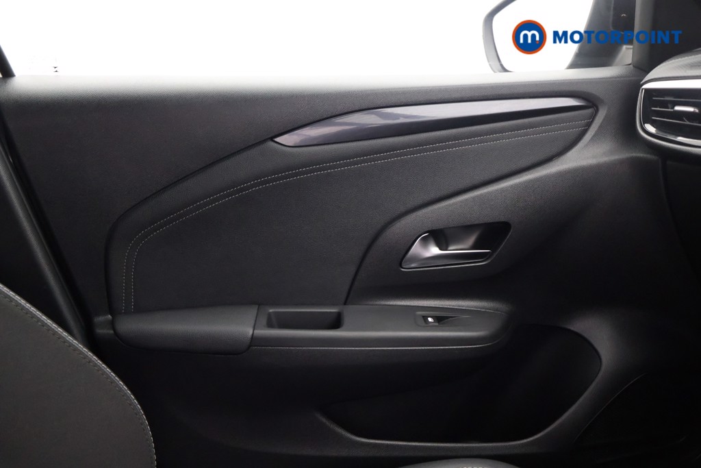 Vauxhall Corsa GS Manual Petrol Hatchback - Stock Number (1596966) - 13th supplementary image