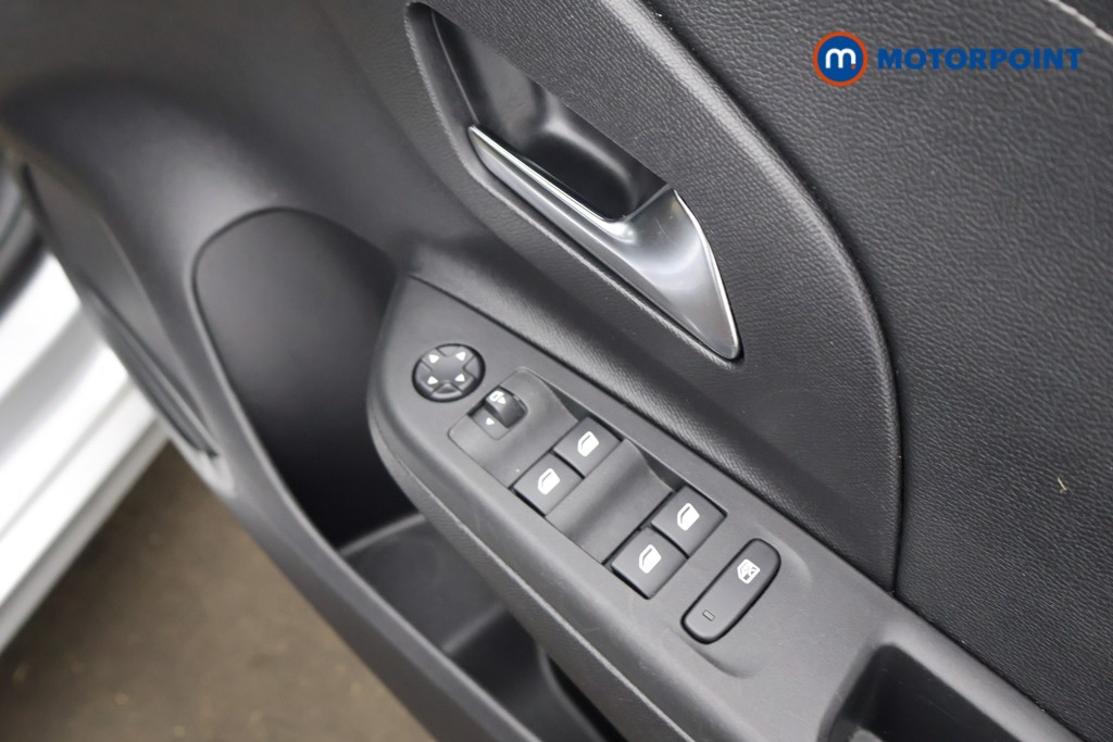 Vauxhall Corsa GS Manual Petrol Hatchback - Stock Number (1596966) - 17th supplementary image