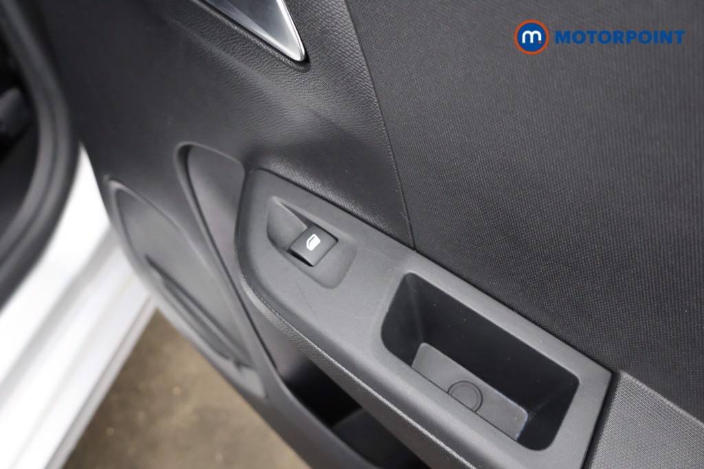 Vauxhall Corsa GS Manual Petrol Hatchback - Stock Number (1596966) - 20th supplementary image