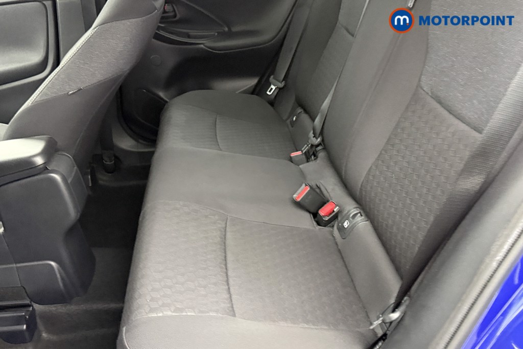 Toyota Yaris Design Automatic Petrol-Electric Hybrid Hatchback - Stock Number (1596980) - 22nd supplementary image