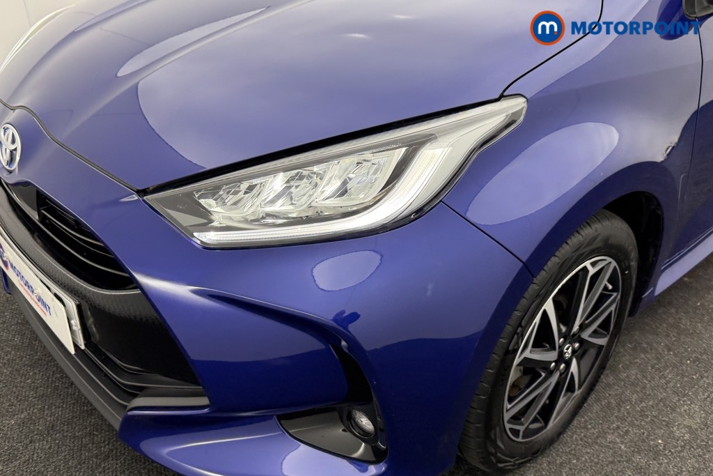 Toyota Yaris Design Automatic Petrol-Electric Hybrid Hatchback - Stock Number (1596980) - 27th supplementary image