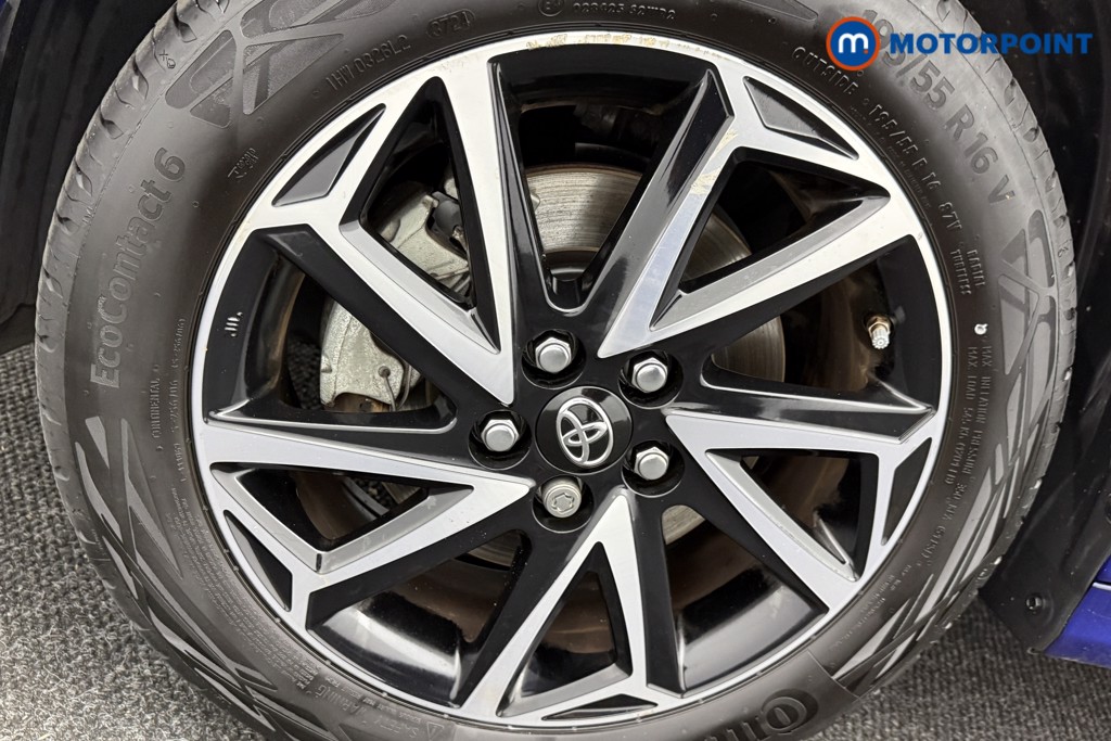 Toyota Yaris Design Automatic Petrol-Electric Hybrid Hatchback - Stock Number (1596980) - 28th supplementary image