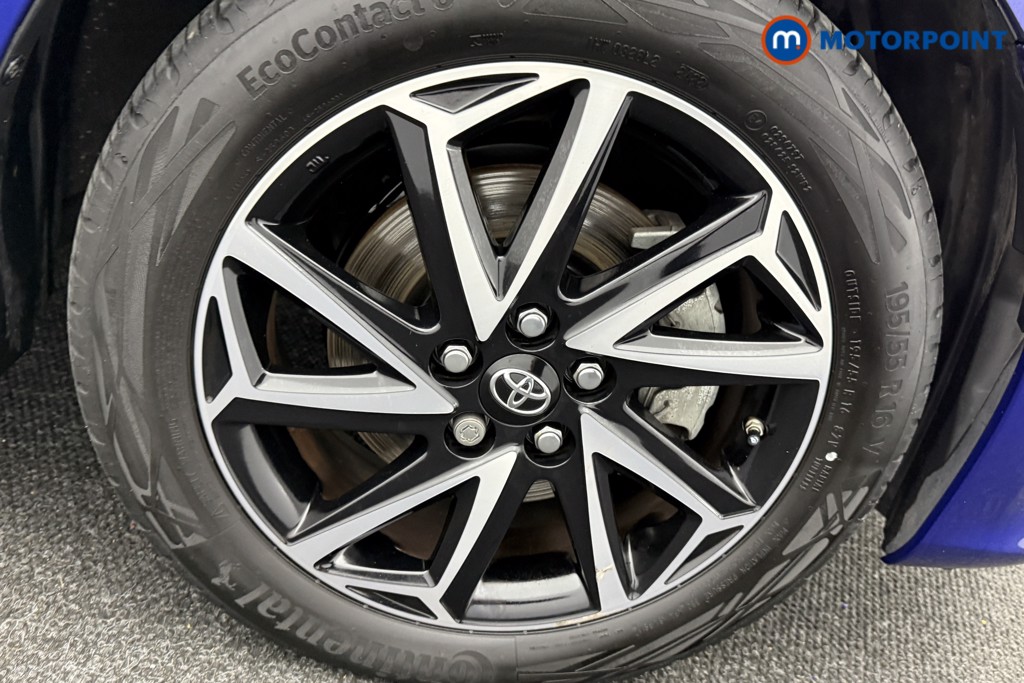 Toyota Yaris Design Automatic Petrol-Electric Hybrid Hatchback - Stock Number (1596980) - 31st supplementary image