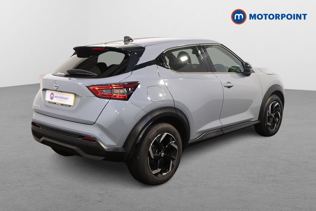 Nissan Juke N-Connecta Manual Petrol SUV - Stock Number (1597060) - Drivers side rear corner