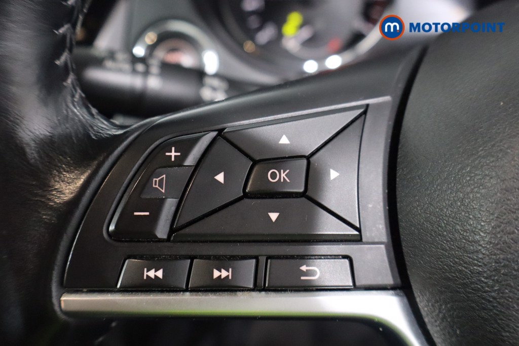 Nissan X-Trail N-Connecta Manual Petrol SUV - Stock Number (1597126) - 7th supplementary image