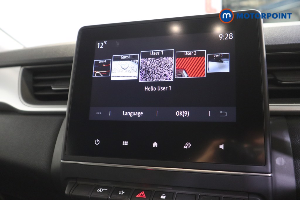 Renault Captur Se Edition Manual Petrol SUV - Stock Number (1597220) - 2nd supplementary image