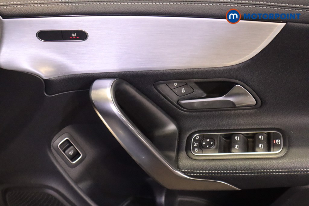 Mercedes-Benz CLA Amg Line Automatic Petrol Coupe - Stock Number (1597360) - 14th supplementary image