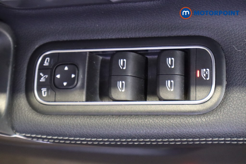 Mercedes-Benz CLA Amg Line Automatic Petrol Coupe - Stock Number (1597360) - 15th supplementary image