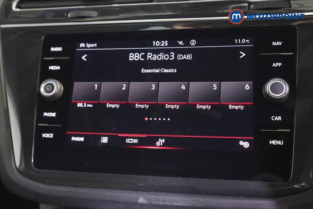 Volkswagen Tiguan Elegance Automatic Diesel SUV - Stock Number (1597485) - 2nd supplementary image