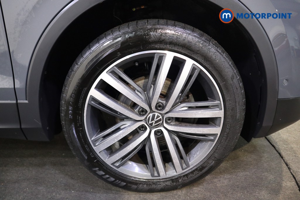 Volkswagen Tiguan Elegance Automatic Diesel SUV - Stock Number (1597485) - 16th supplementary image