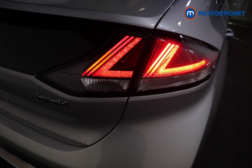 Hyundai Ioniq Premium Se Automatic Petrol-Electric Hybrid Hatchback - Stock Number (1597608) - 21st supplementary image