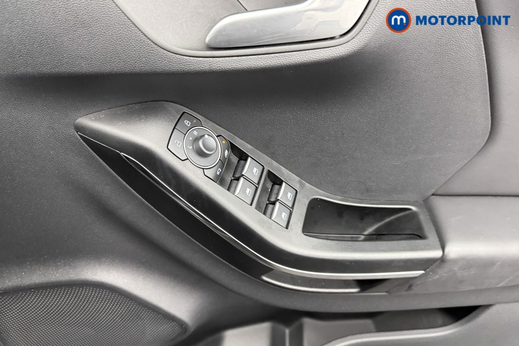 Ford Puma St-Line X Manual Petrol SUV - Stock Number (1597638) - 16th supplementary image