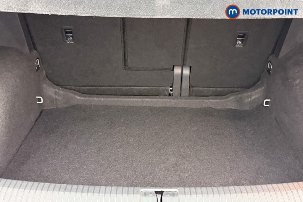 Volkswagen Tiguan Elegance Automatic Petrol SUV - Stock Number (1597655) - 23rd supplementary image