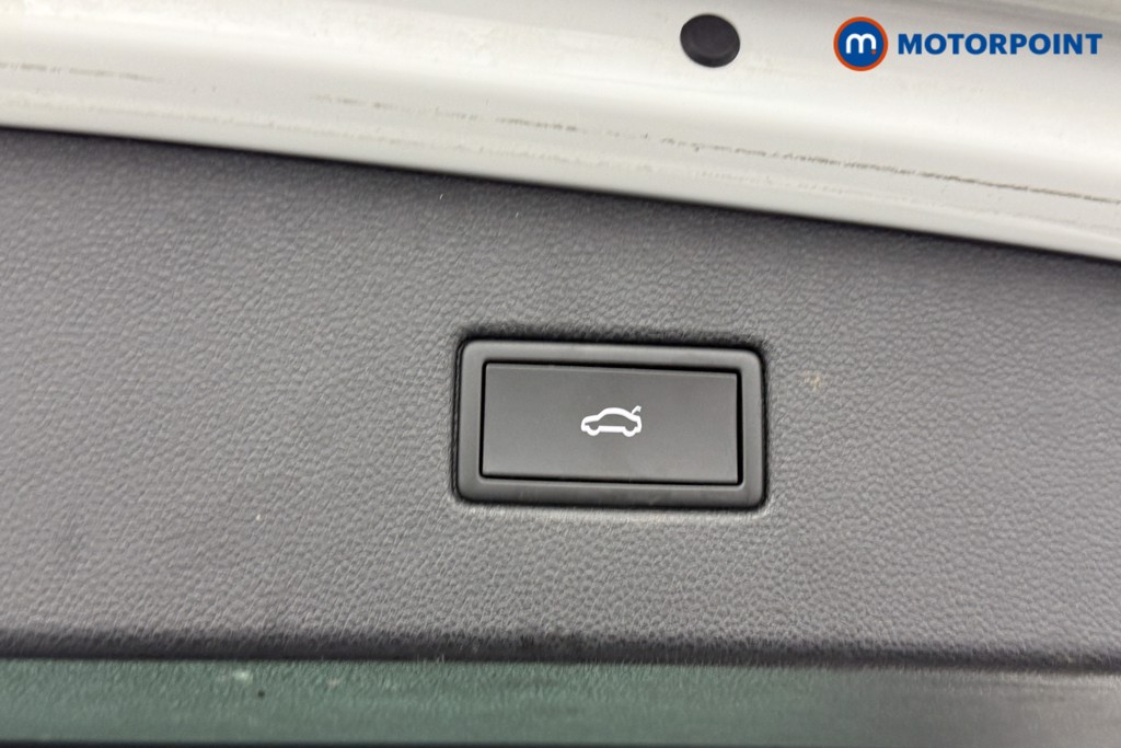 Volkswagen Tiguan Elegance Automatic Petrol SUV - Stock Number (1597655) - 24th supplementary image