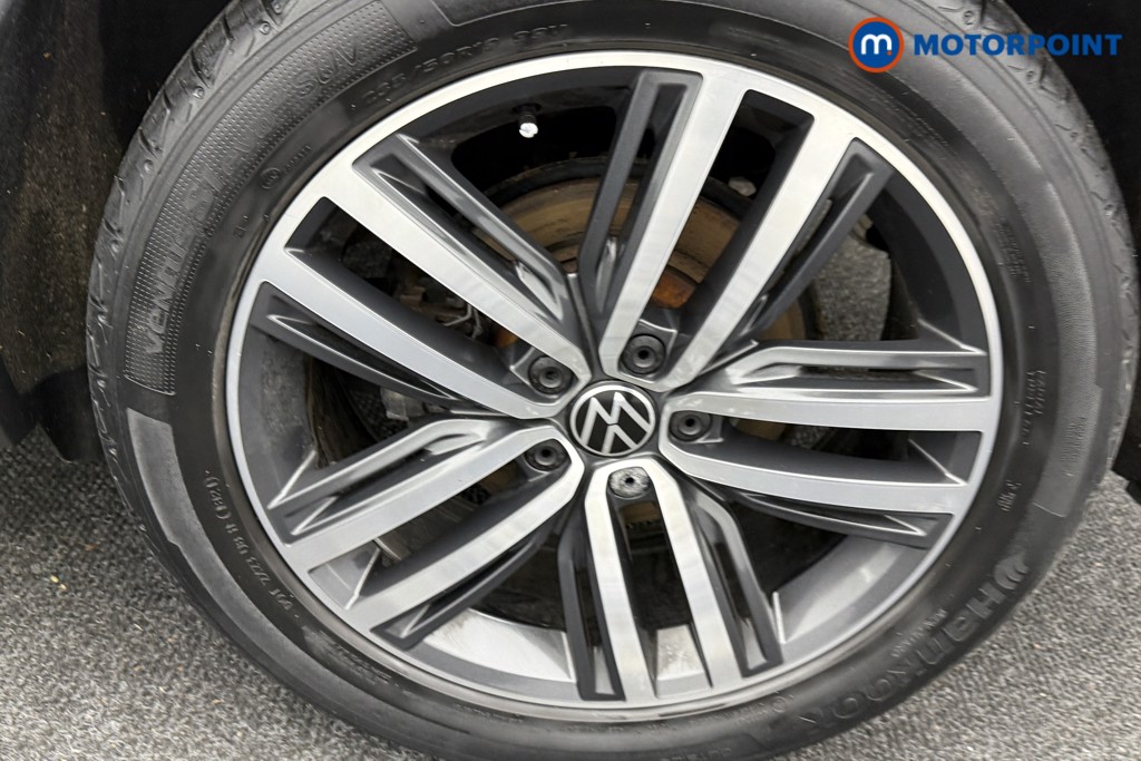 Volkswagen Tiguan Elegance Automatic Petrol SUV - Stock Number (1597655) - 33rd supplementary image