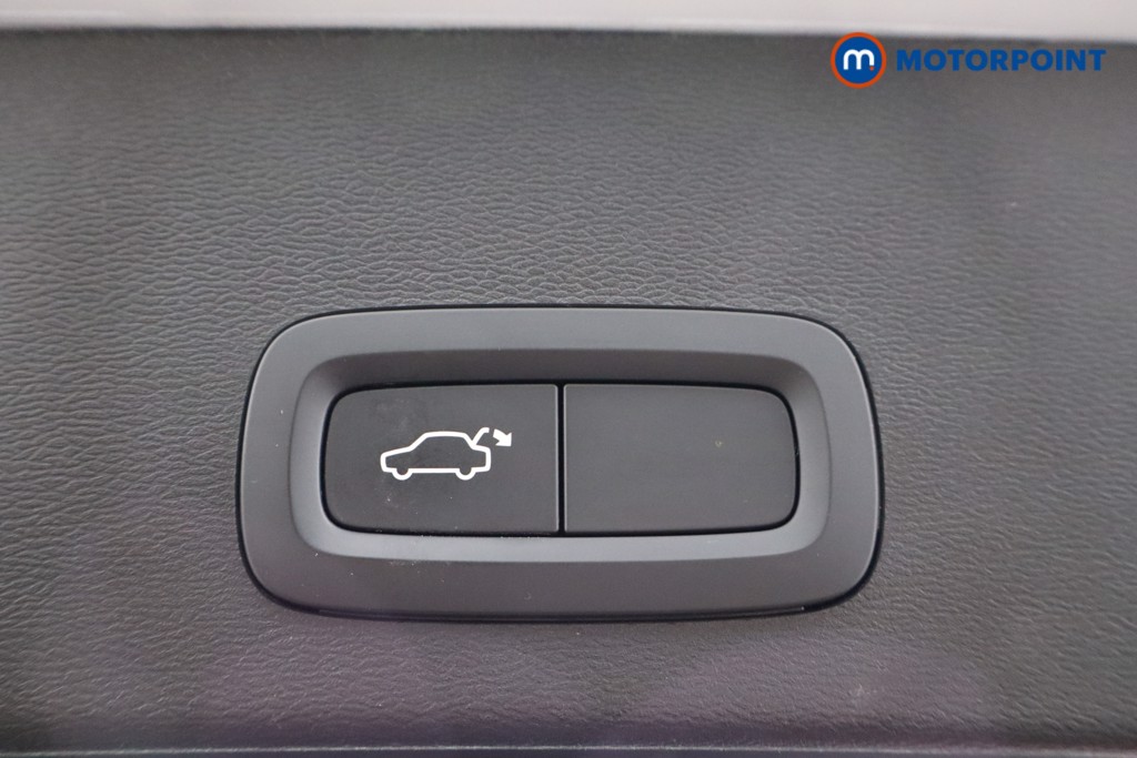 Volvo Xc40 Inscription Pro Automatic Petrol Plug-In Hybrid SUV - Stock Number (1597685) - 39th supplementary image