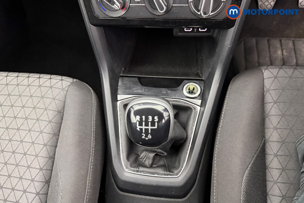 Volkswagen T-Cross SE Manual Petrol SUV - Stock Number (1597728) - 13th supplementary image