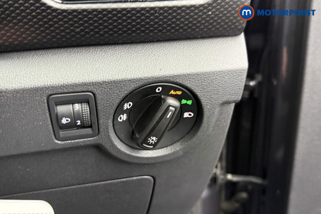 Volkswagen T-Cross SE Manual Petrol SUV - Stock Number (1597728) - 16th supplementary image