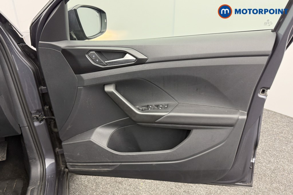 Volkswagen T-Cross SE Manual Petrol SUV - Stock Number (1597728) - 18th supplementary image
