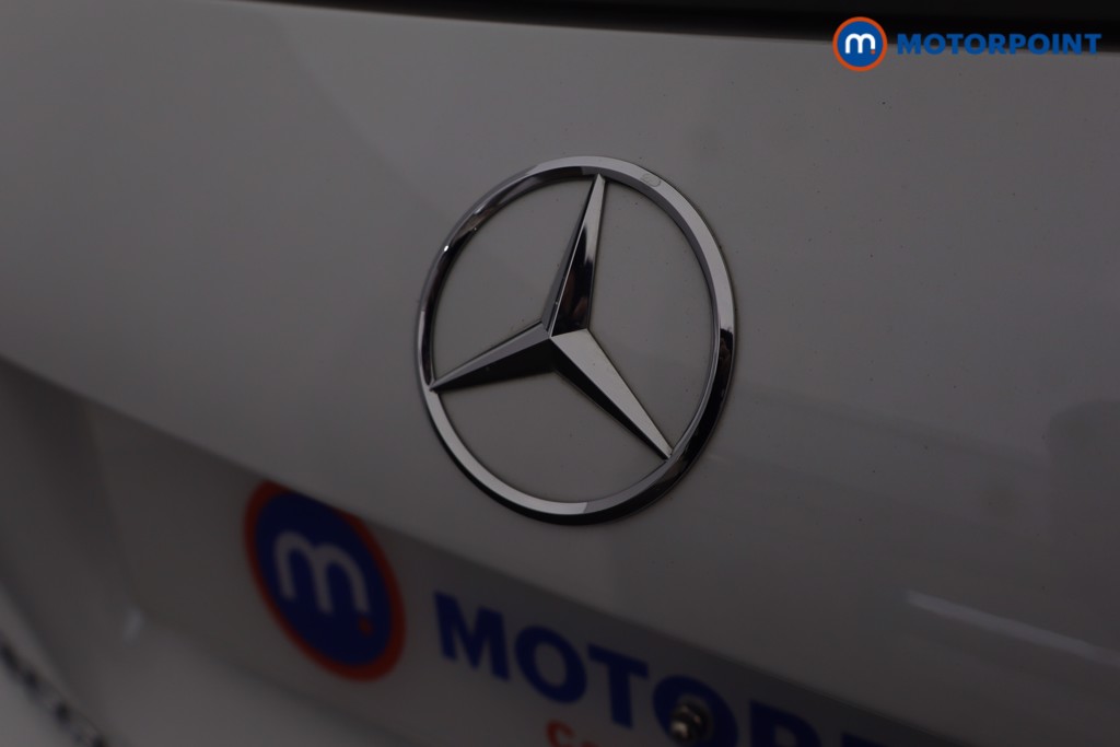 Mercedes-Benz A Class Amg Line Executive Edition Automatic Petrol Hatchback - Stock Number (1597833) - 33rd supplementary image