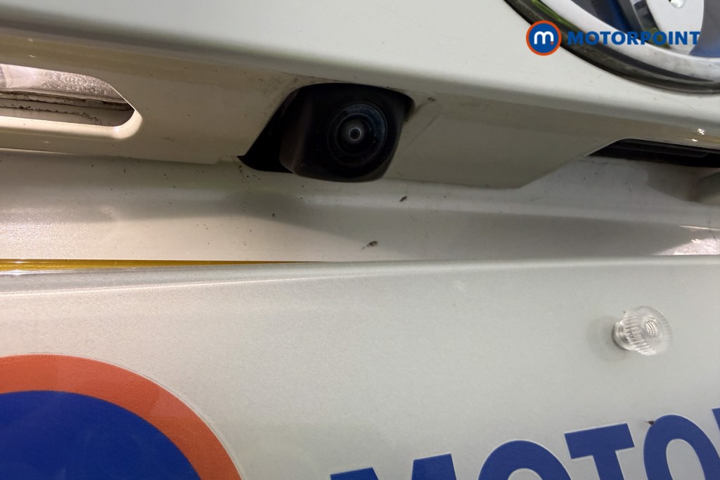 Toyota Rav4 Dynamic Automatic Petrol-Electric Hybrid SUV - Stock Number (1597887) - 30th supplementary image