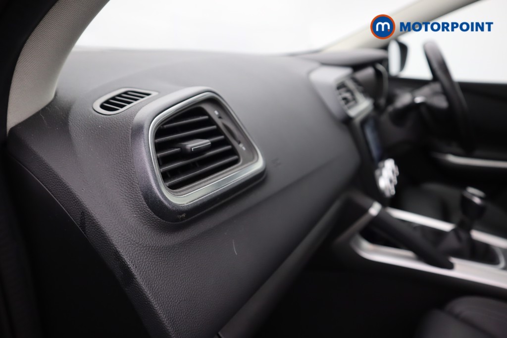 Renault Kadjar Gt Line Manual Petrol SUV - Stock Number (1597938) - 36th supplementary image