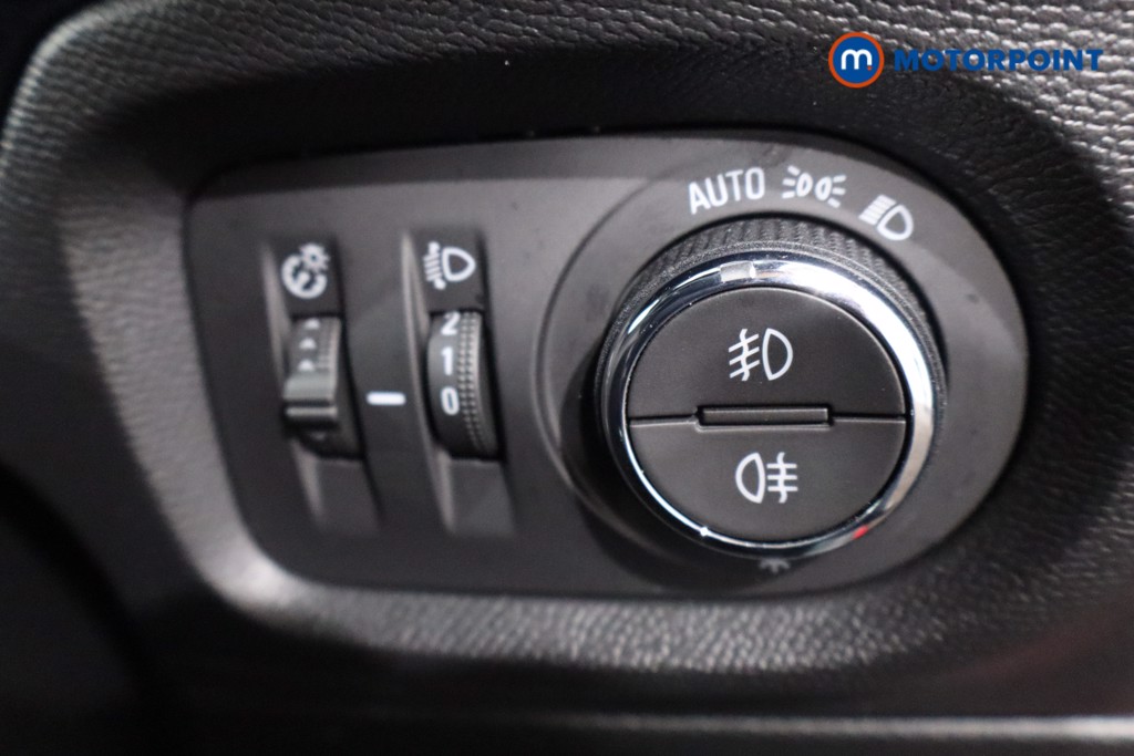 Vauxhall Corsa GS Manual Petrol Hatchback - Stock Number (1598362) - 17th supplementary image