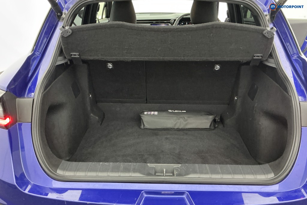 Lexus LBX Premium Plus Automatic Petrol-Electric Hybrid SUV - Stock Number (1598457) - 3rd supplementary image