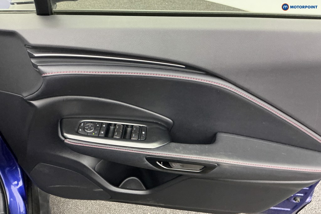 Lexus LBX Premium Plus Automatic Petrol-Electric Hybrid SUV - Stock Number (1598457) - 20th supplementary image