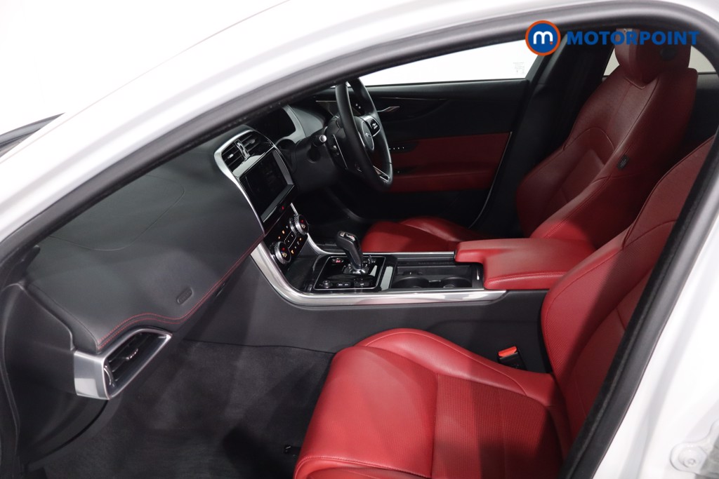 Jaguar XE R-Dynamic Hse Black Automatic Petrol Saloon - Stock Number (1598504) - 4th supplementary image