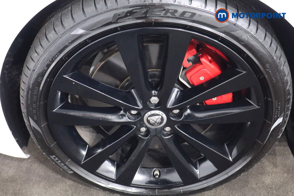 Jaguar XE R-Dynamic Hse Black Automatic Petrol Saloon - Stock Number (1598504) - 11th supplementary image